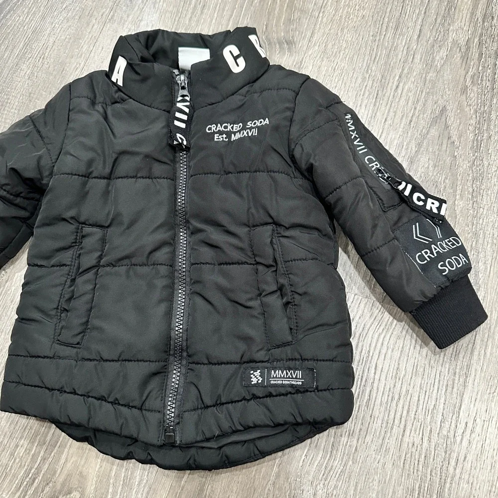 Cracked Soda Kids Black Puffer Jacket and Grey Fleece‎ Booties Set 6-12M MMXVII
